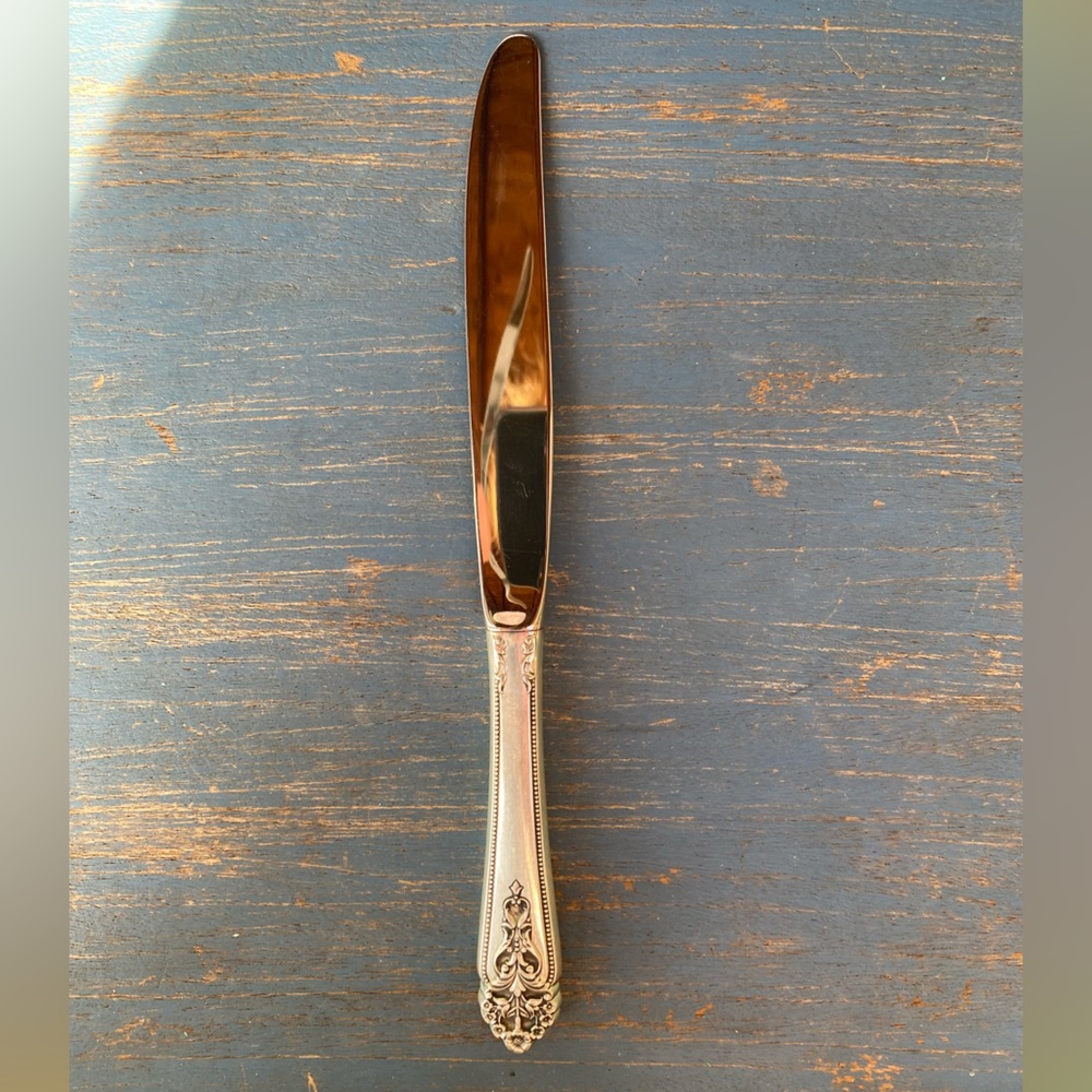 Vintage Queens Lace Silver Ornate Dinner Knife